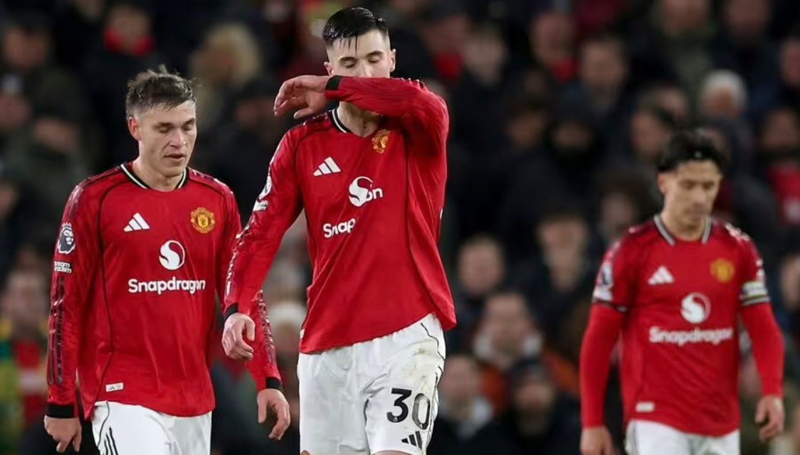 Watch: Wolves losing streak comes to an end at Man Utd