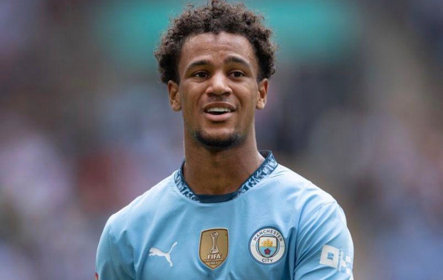 Premier League duo battle for Man City attacker Oscar Bobb