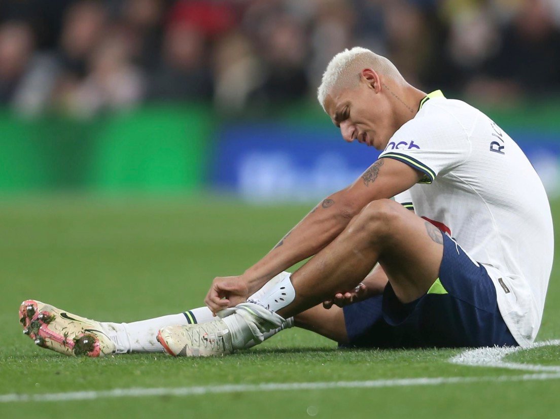 Tottenham Hotspur accelerate striker search after Richarlison injury blow